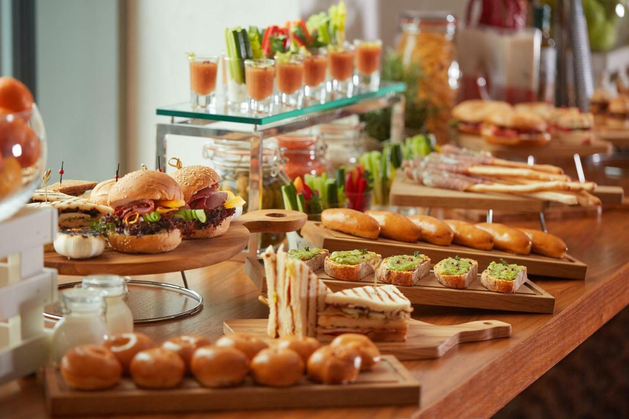Minsk Marriott Hotel Eksteriør bilde